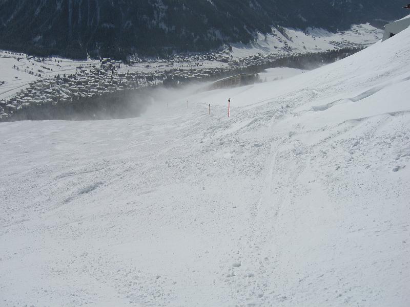 anssi 067.jpg - Anssi laski kylään ja otti fotoja